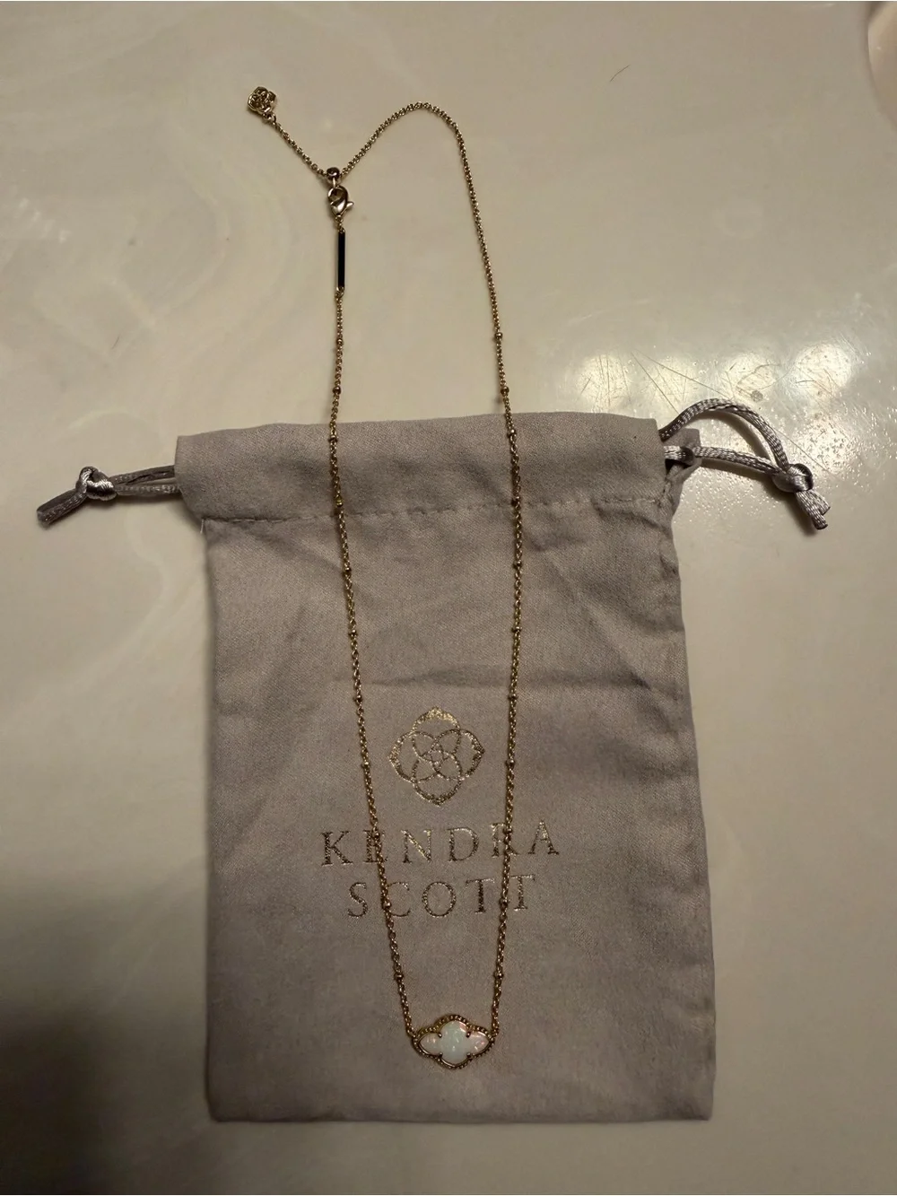 Kendra Scott Abbie Pendant Necklace